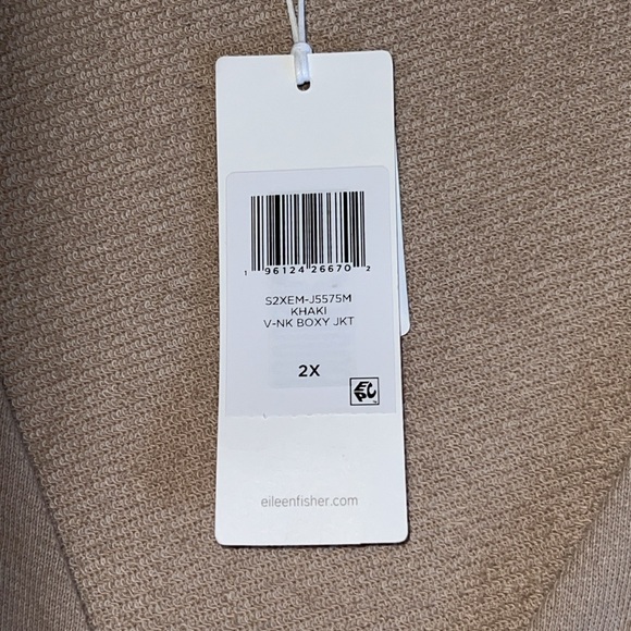 NWT- Eileen Fisher V-Neck Boxy Jacket Cardigan- Size 2X - Picture 10 of 11